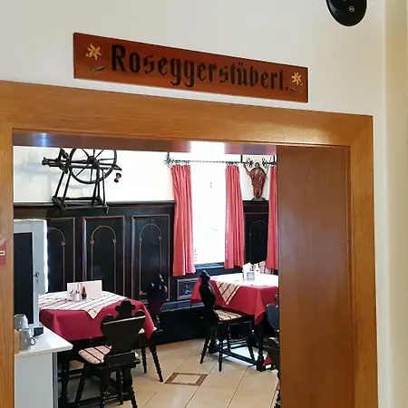 Roseggerhof Penzion 3*