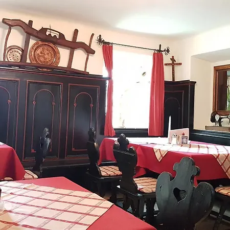 Roseggerhof 3*